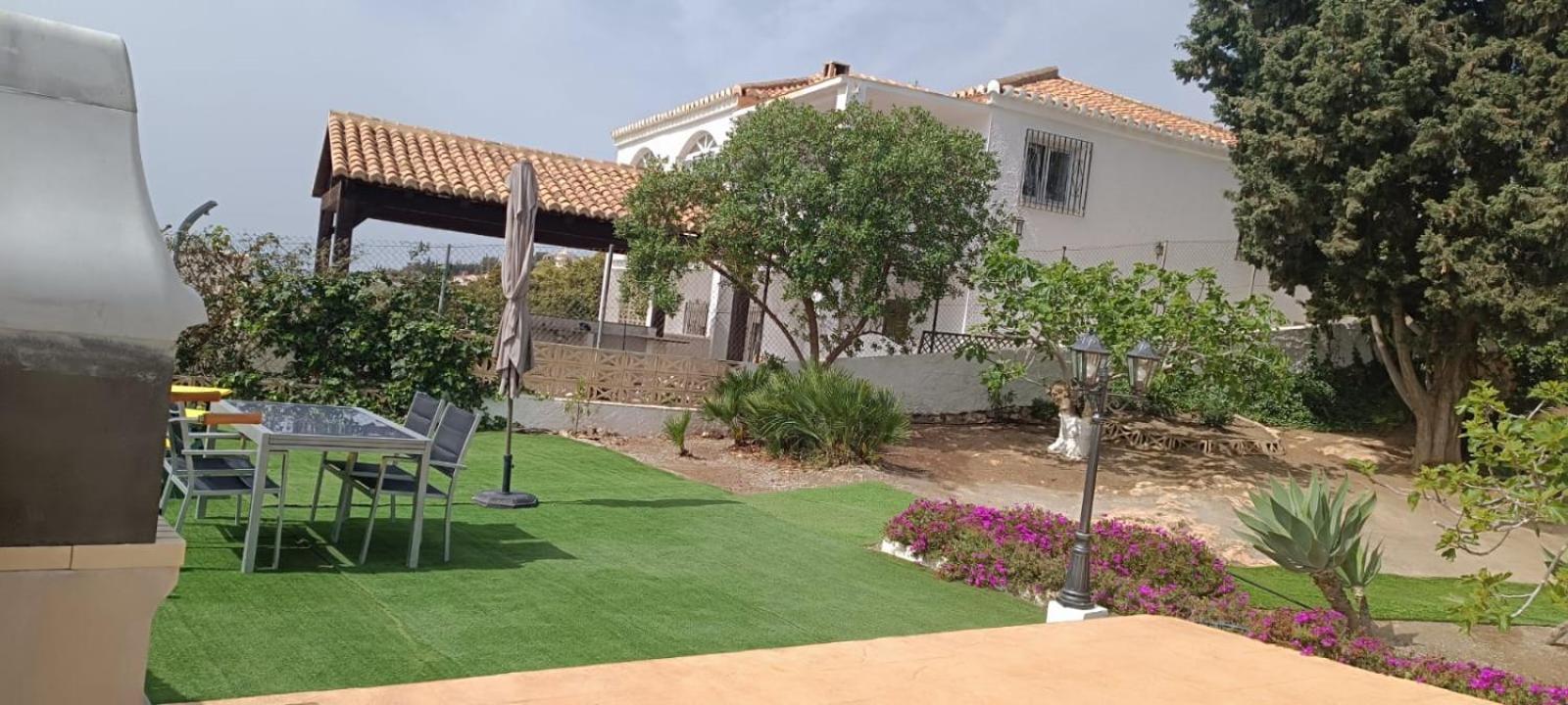 La Torrecica, Con Caracter Andaluz Y Magnificas Vistas Al Mar Y Sierra Nevada Villa Salobrena Ngoại thất bức ảnh